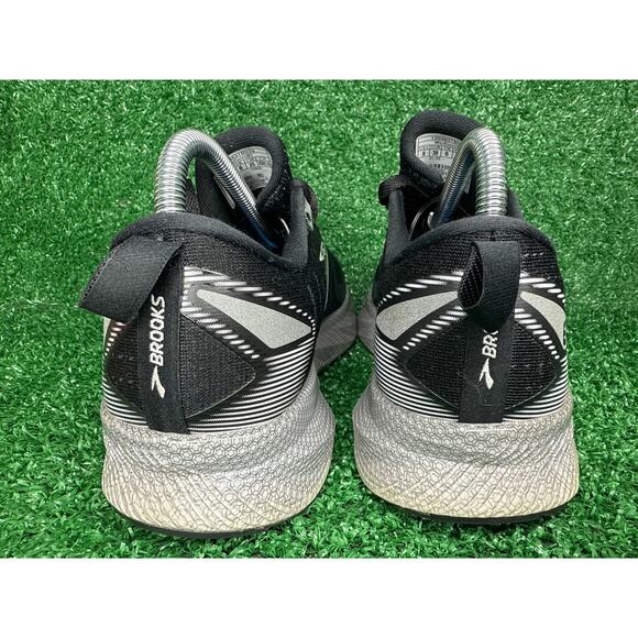 Brooks Women’s Levitate 6 Neutral Running Shoe Black Pearl White Size 8 - Picture 5 of 8